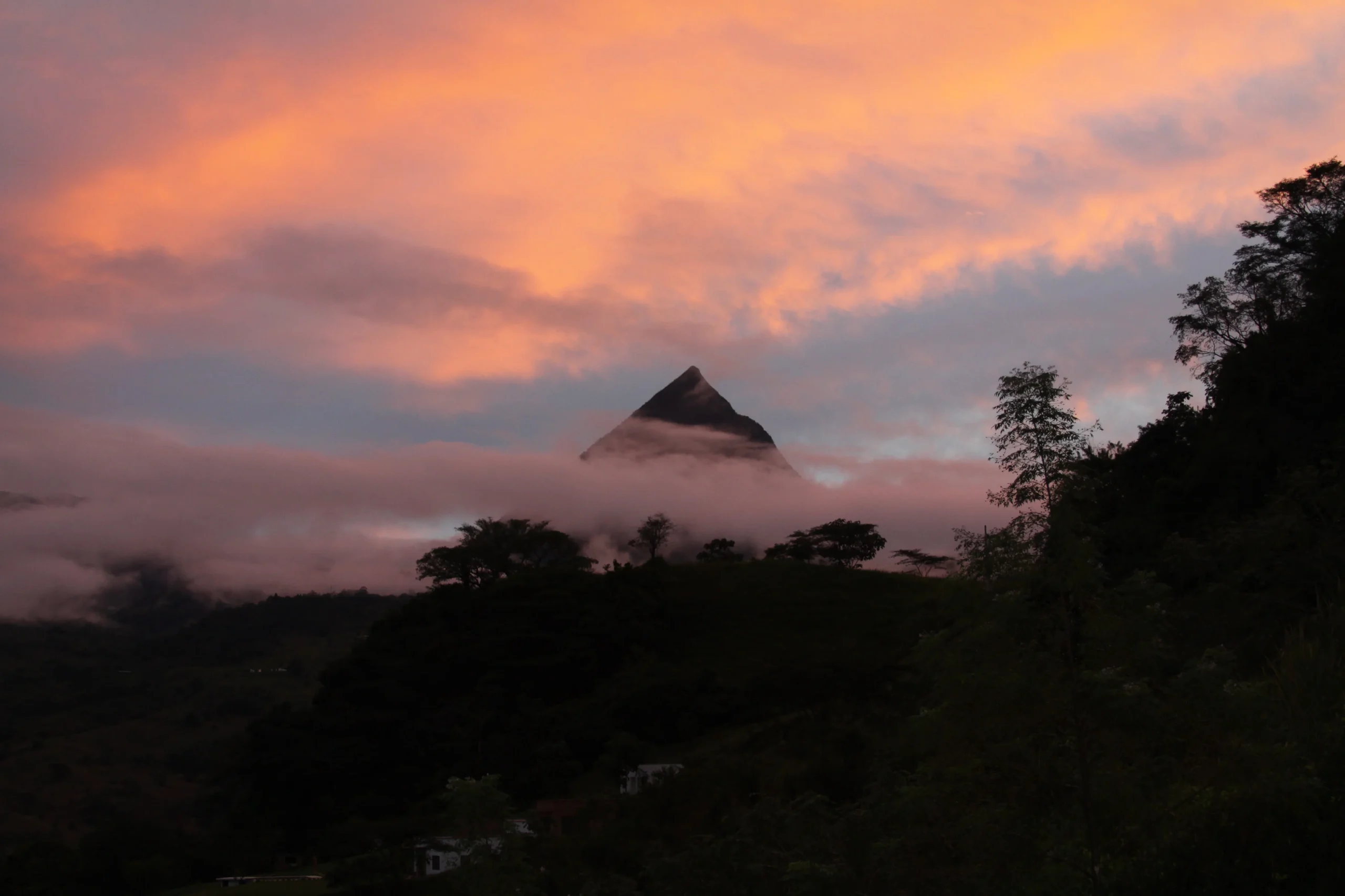 Cerro Tusa Springs in the shadow of the natural stone pyramid