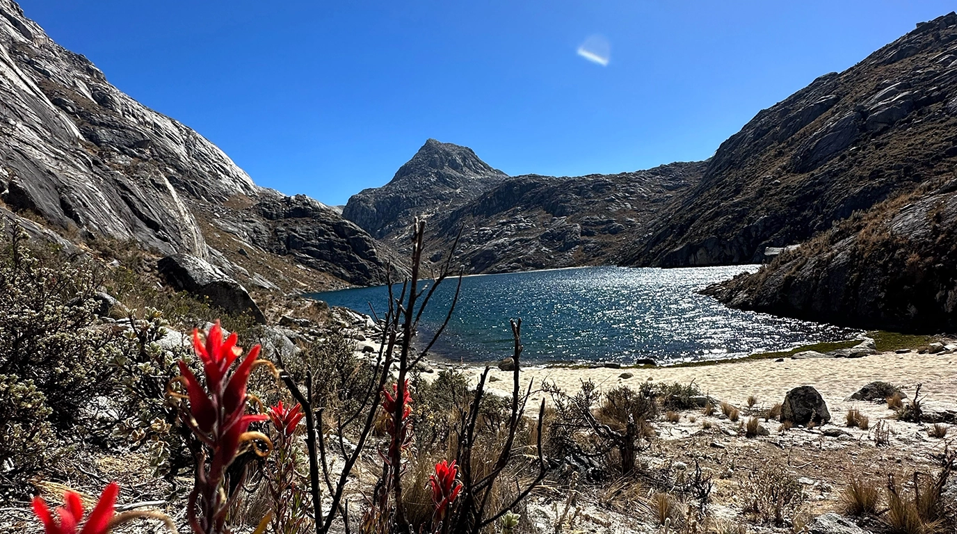 Jungle, river and misty peaks of the Sierra Nevada de Santa Marta
