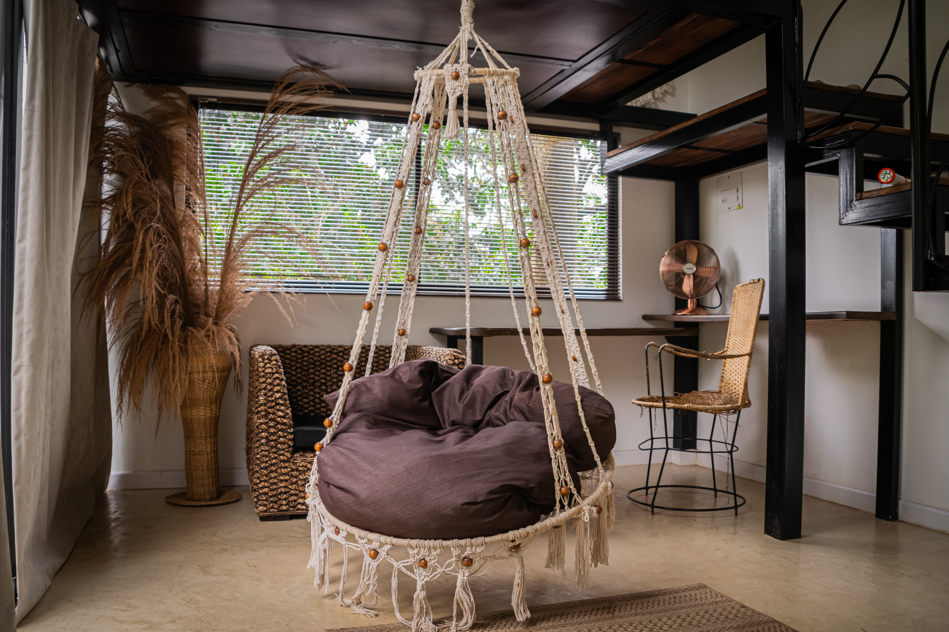 Diseño de hotel estilo Tulum, boho y selvático, en Colombia